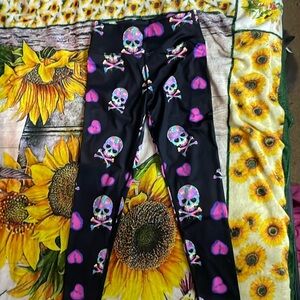 i dont know the brand, size s